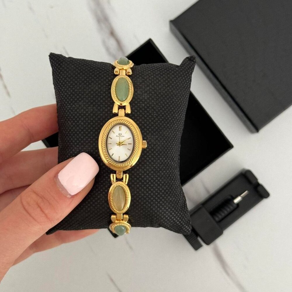 Sku0283 cute gold watch bracelet with green natural stone inserts + gift bag - Picture 5 of 7
